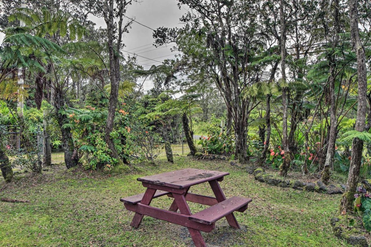 Tropical Volcano Bungalow Less Than 4 Mi To Natl Park! Exterior photo